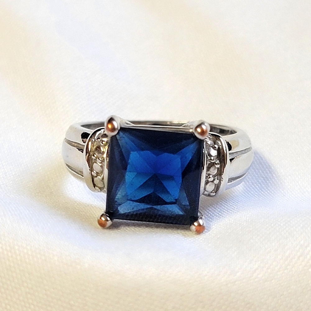 Deep Blue Cocktail Ring